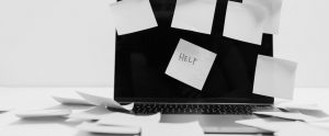 computer help sticky note