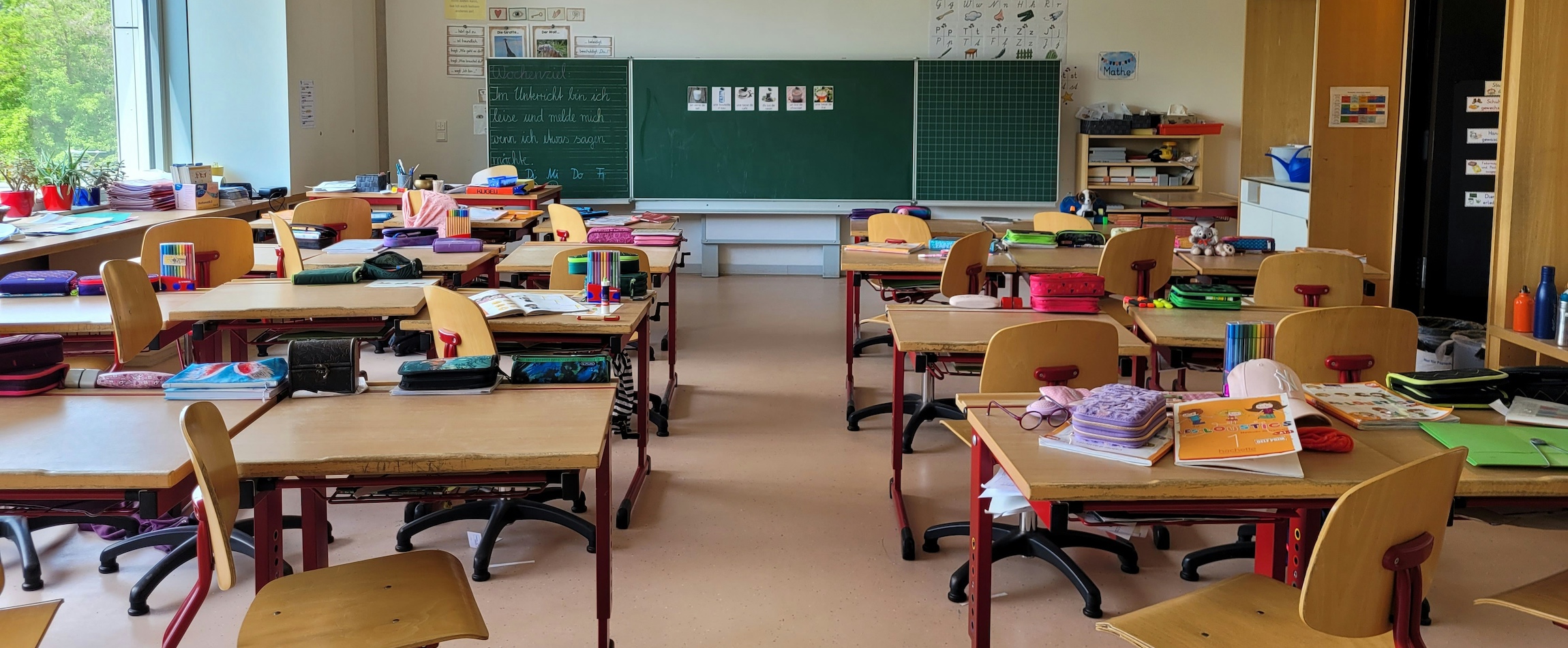 empty classroom elementary school